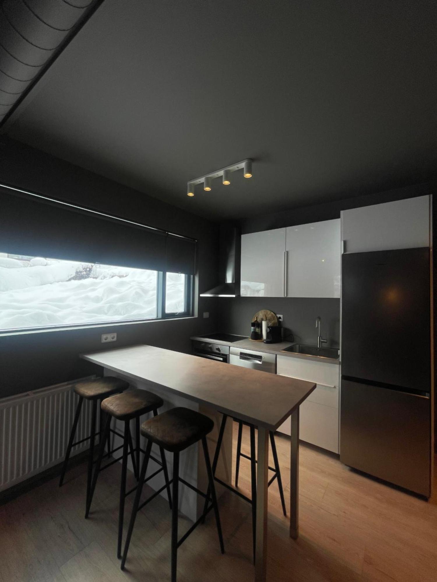Ak-Lux101 Apartment อาคูเรย์รี ภายนอก รูปภาพ