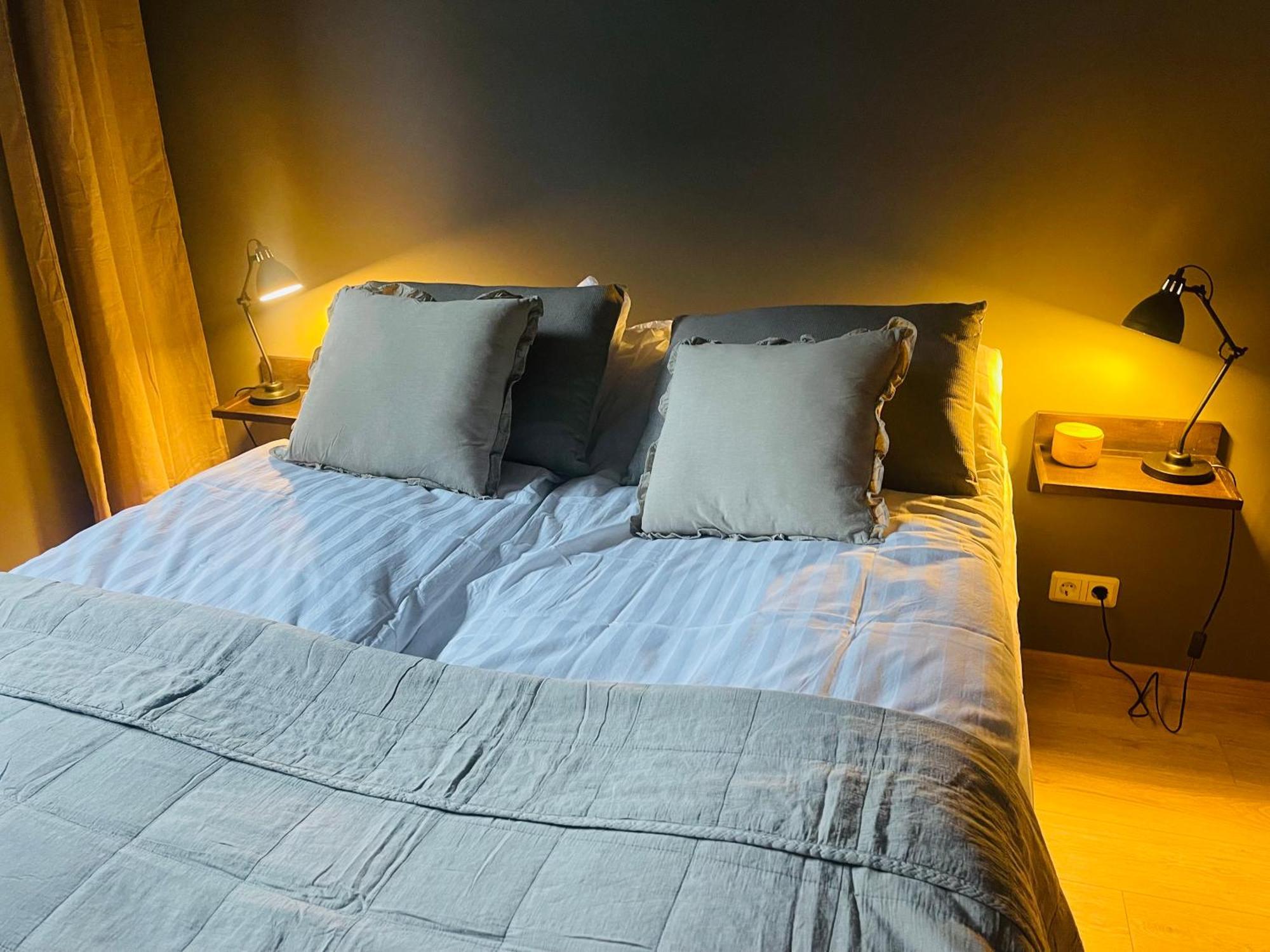 Ak-Lux101 Apartment อาคูเรย์รี ภายนอก รูปภาพ